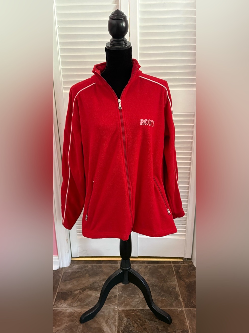 ✨✨Roots Athletics Red Fleece Jacket